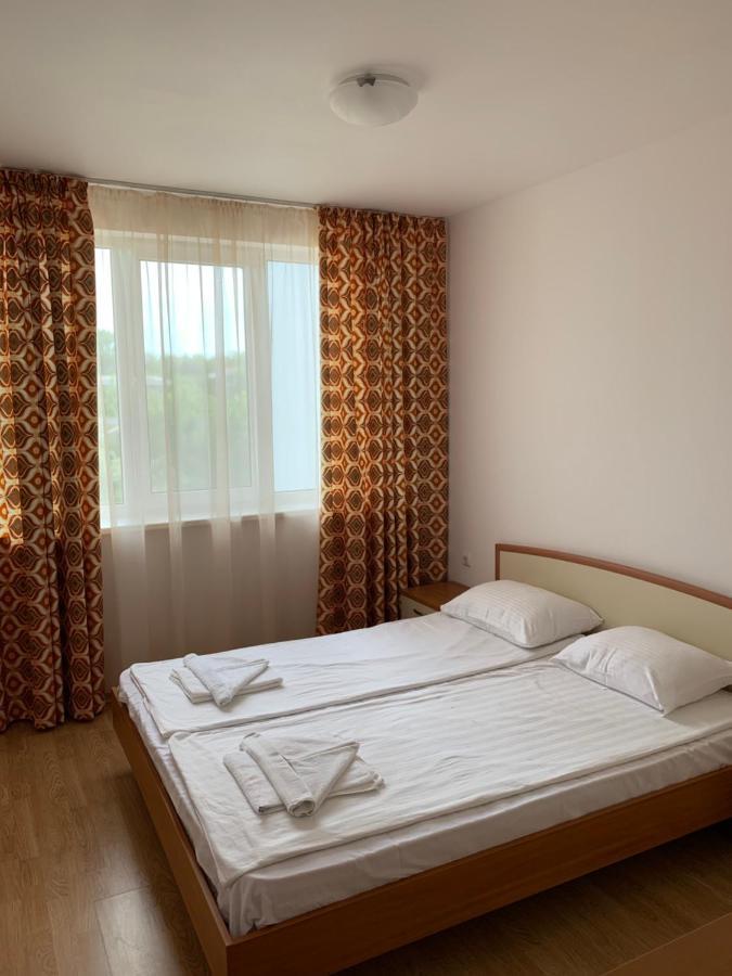 Riviera Fort Beach Apartments By Kalina Resort, Ravda Buitenkant foto