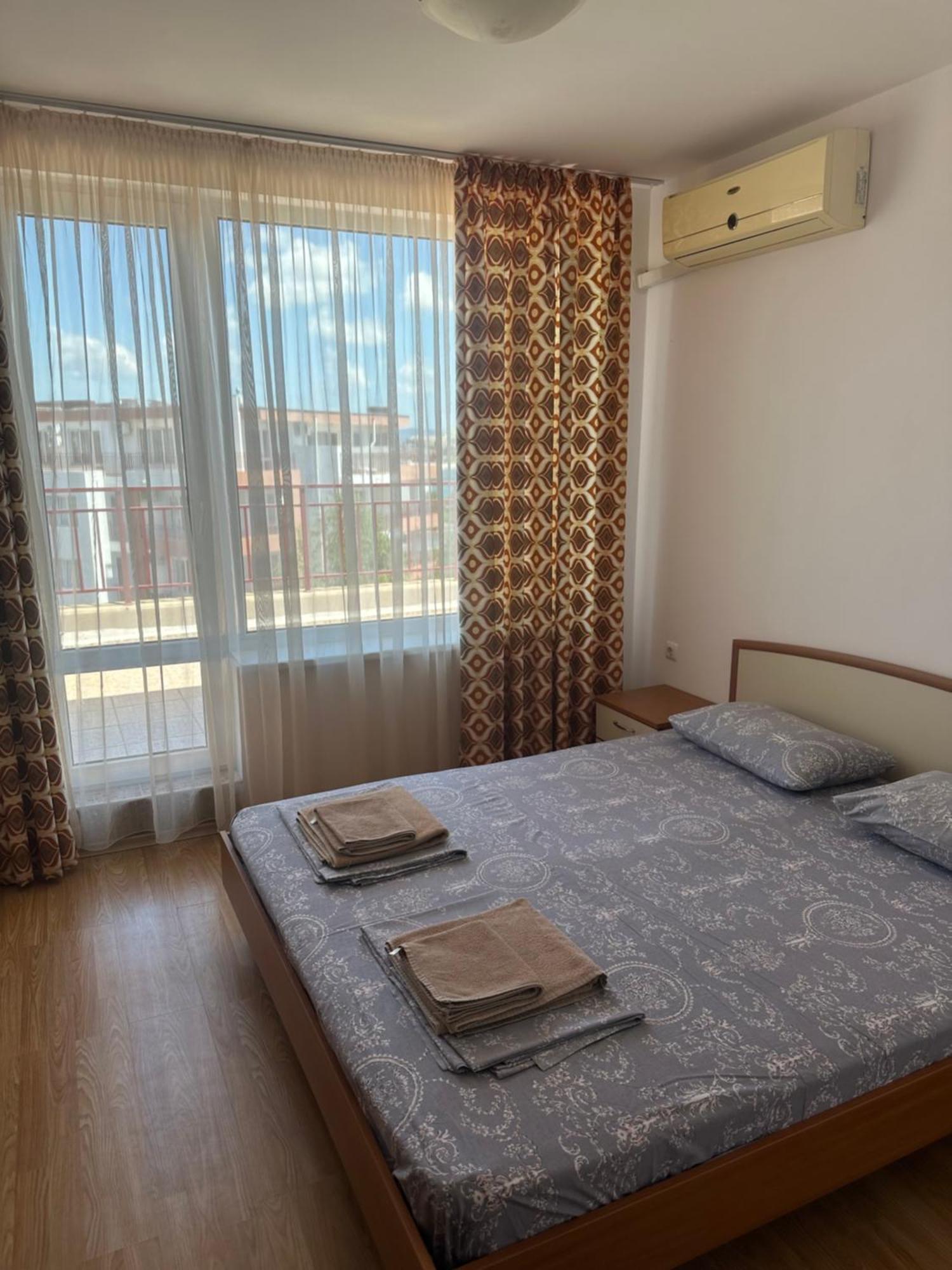 Riviera Fort Beach Apartments By Kalina Resort, Ravda Buitenkant foto