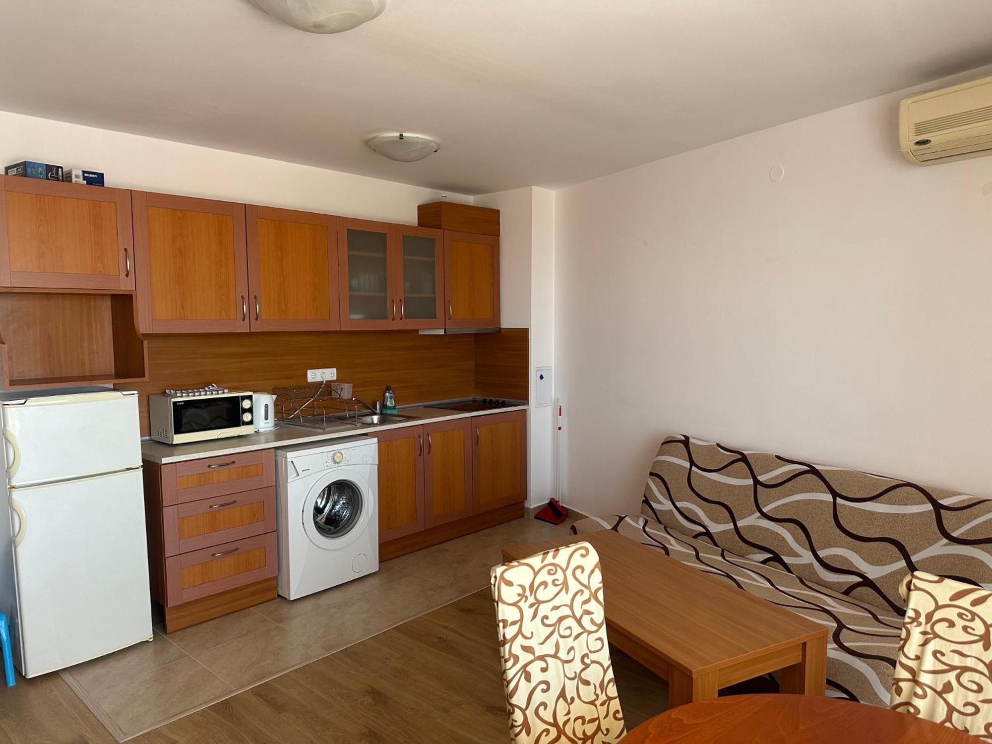 Riviera Fort Beach Apartments By Kalina Resort, Ravda Buitenkant foto